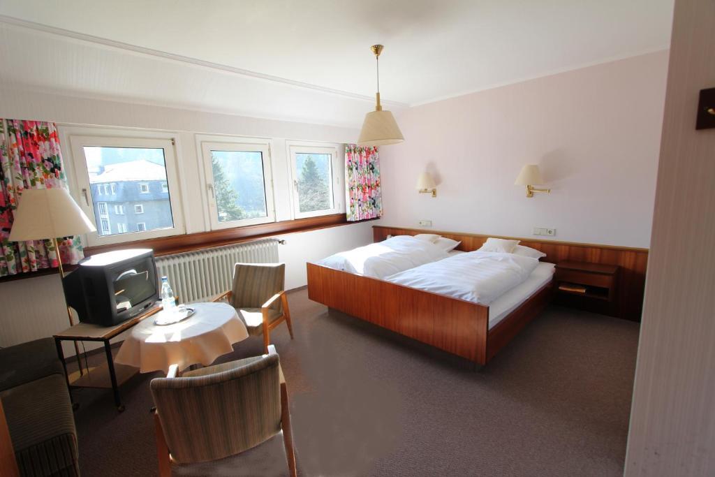 Hotel Gasthaus Troster シュマレンベルク 部屋 写真
